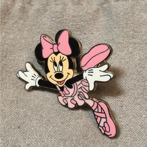 Disney Minnie Mouse Ballerina trading pin